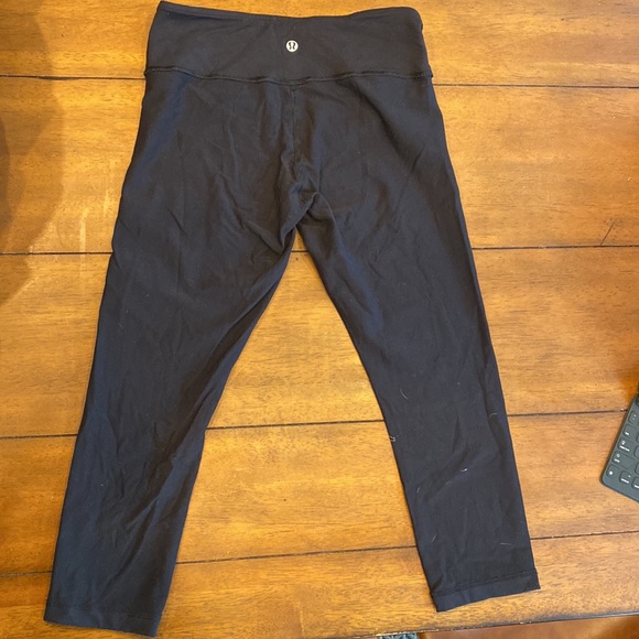 Lululemon Capri - Picture 4 of 4